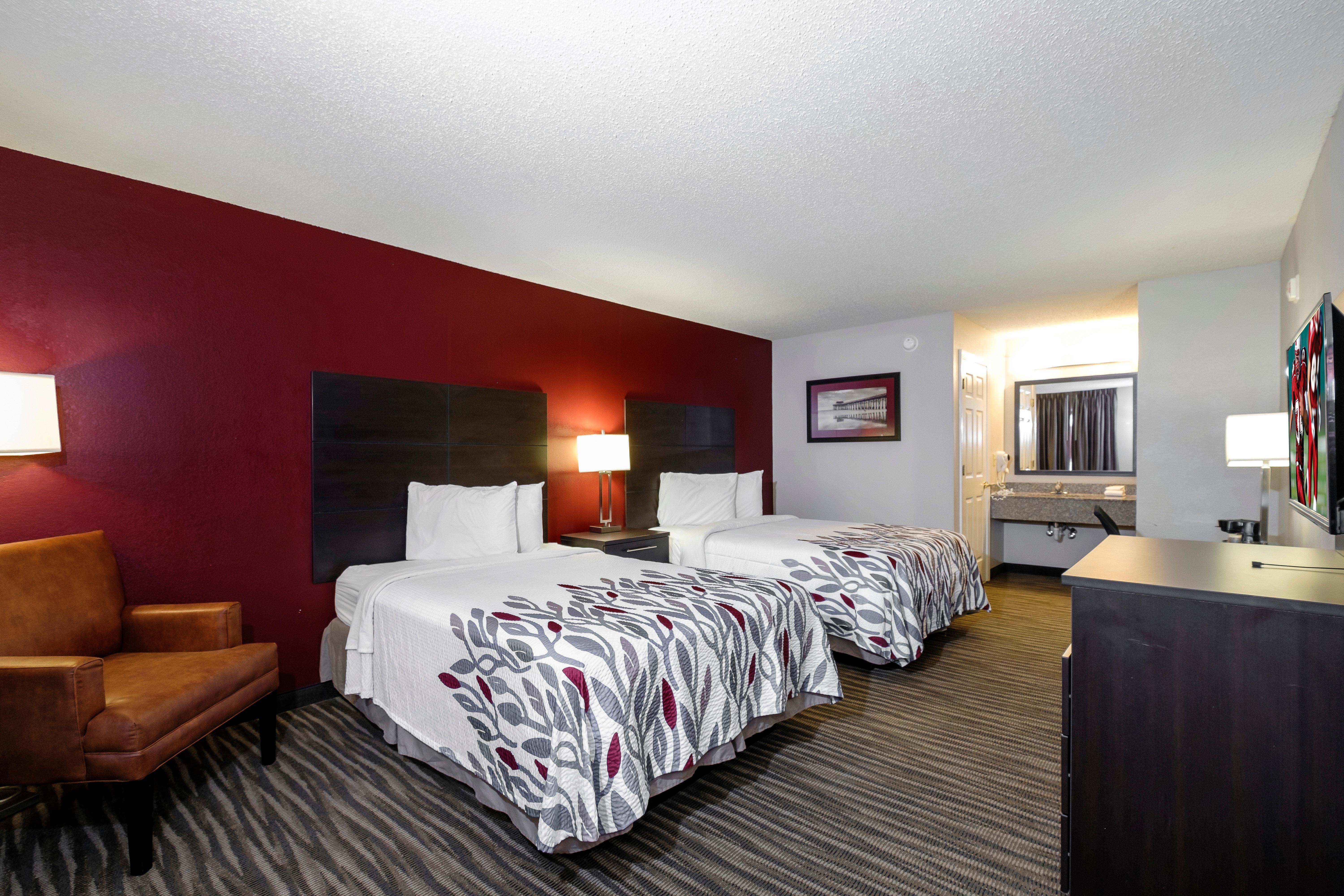 Red Roof Inn Defuniak Springs Exterior photo